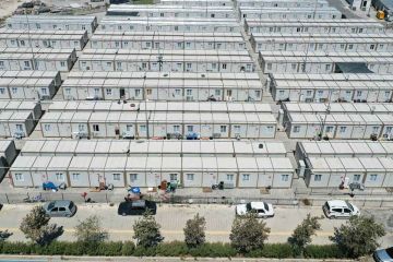 Konteyner Ofislerde Açık Plan Çalışma Alanları